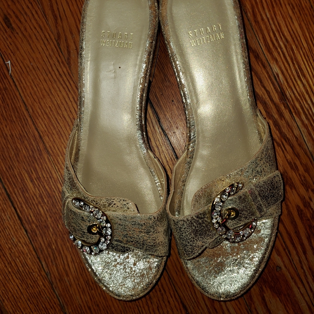 Stuart Weitzman Gold Clogs 9.5 - Picture 4 of 4